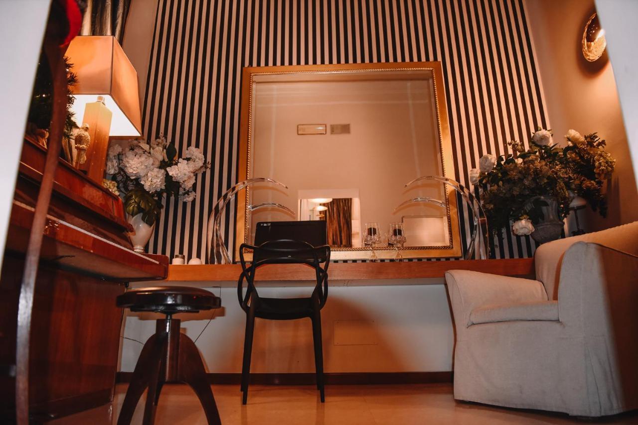Hotel De La Pace 4*