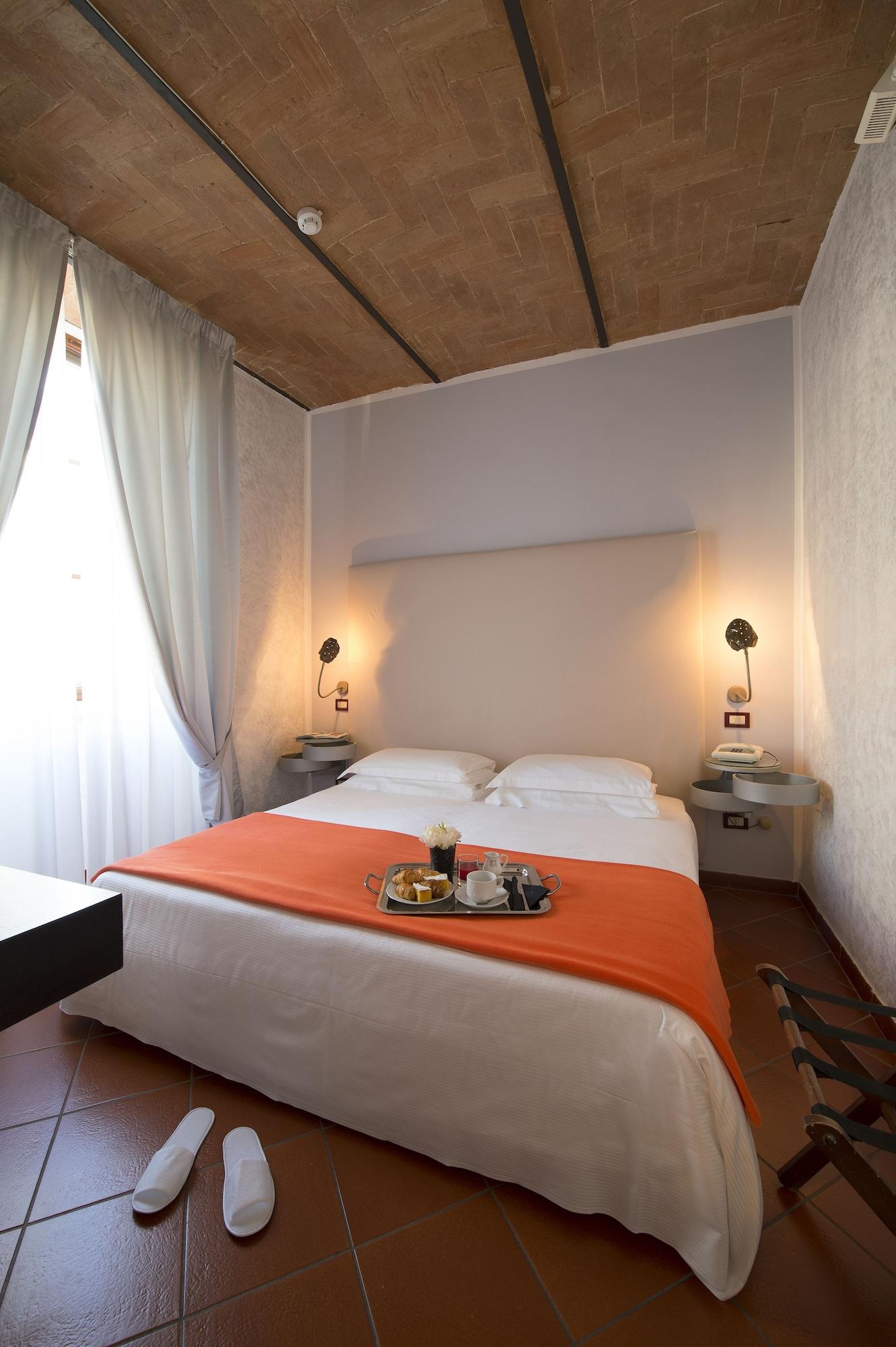 De La Pace, Sure Collection By Western 4* Florença